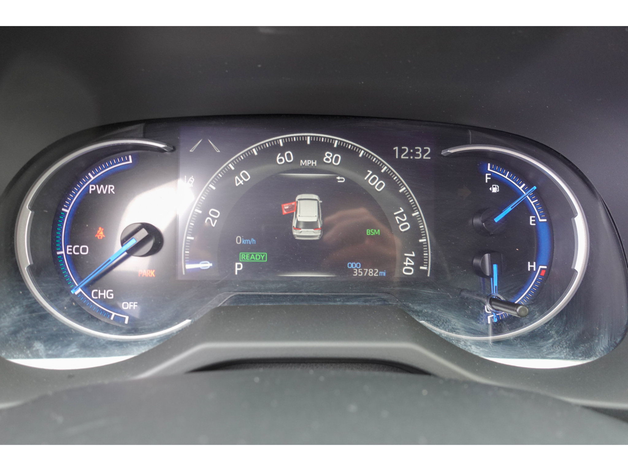 Certified 2024 Toyota RAV4 LE AWD/4WD image 15