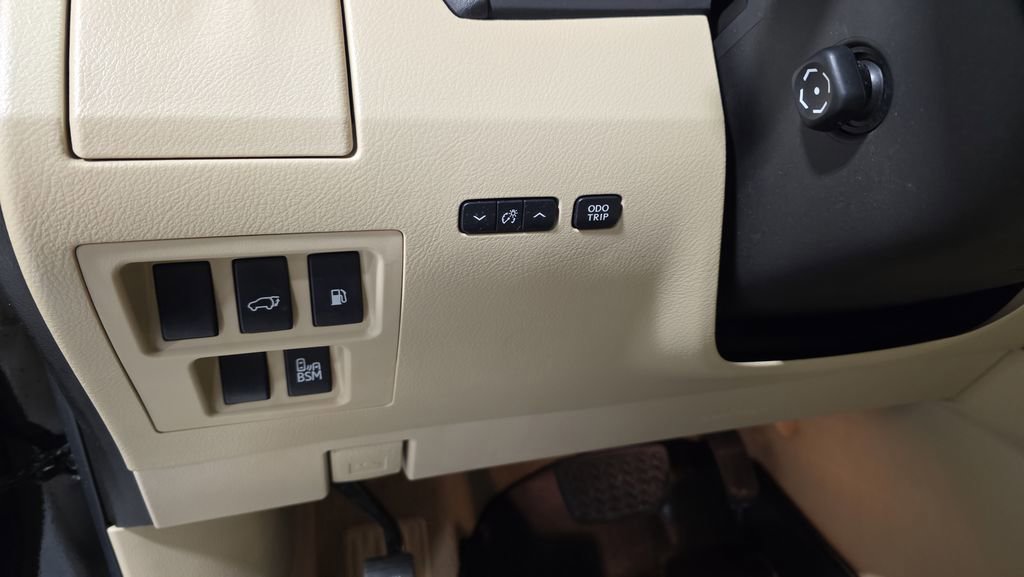 Used 2013 Lexus RX 350 350 w/ Navigation Pkg image 11