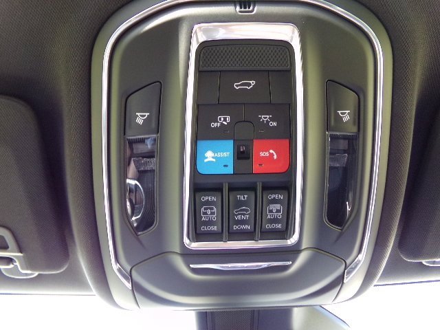 Used 2024 Jeep Grand Cherokee Limited 4xe image 15