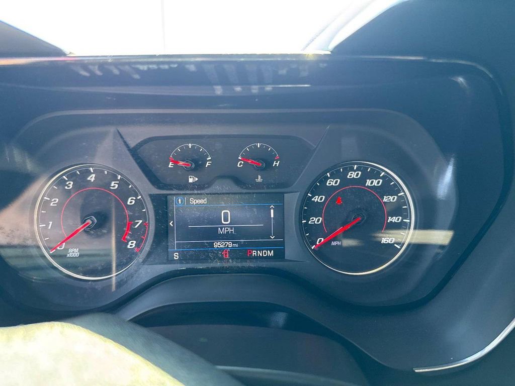 Used 2020 Chevrolet Camaro LT image 13