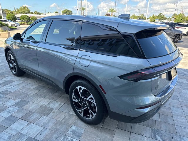 New 2025 Lincoln Nautilus Premier w/ Equipment Group 102A image 4