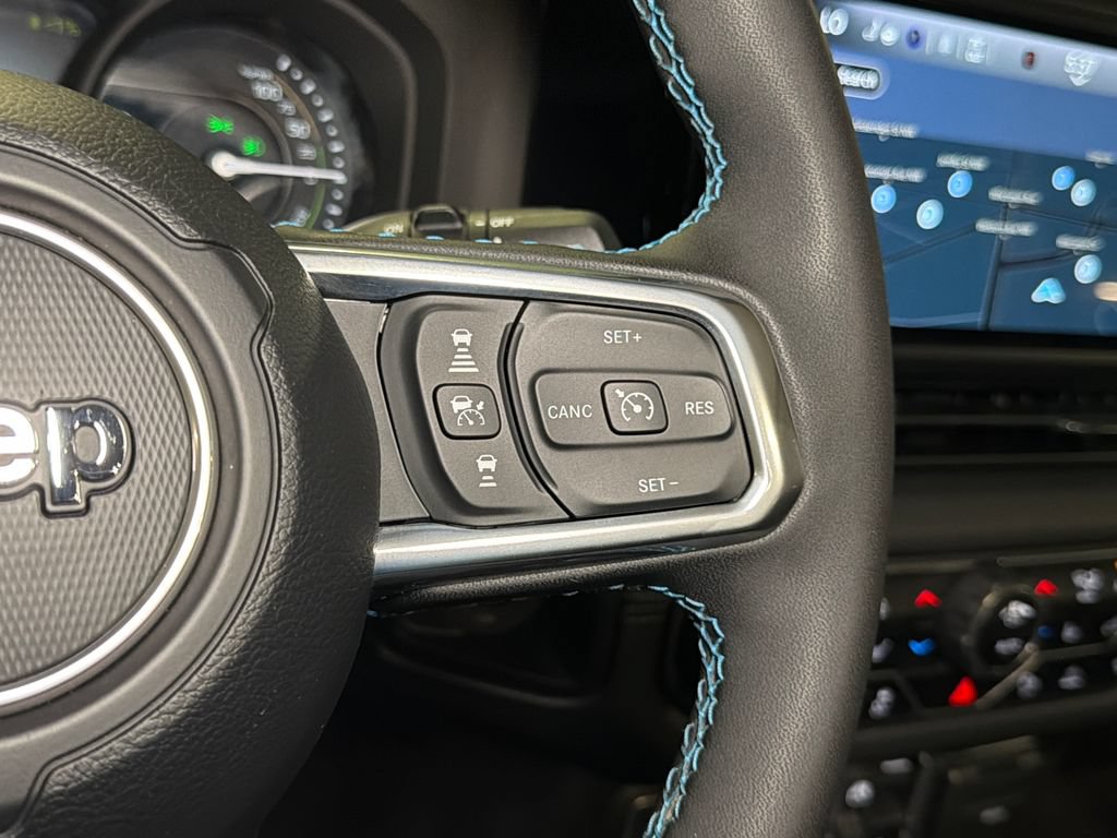 Used 2024 Jeep Wrangler High Altitude AWD/4WD image 25