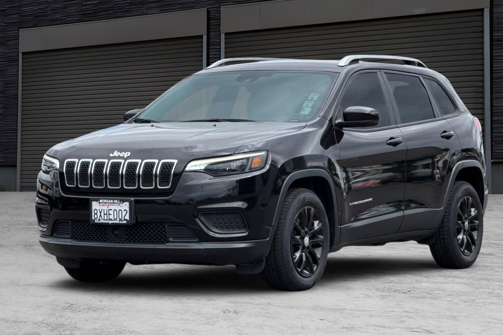 Used 2021 Jeep Cherokee Latitude FWD image 9