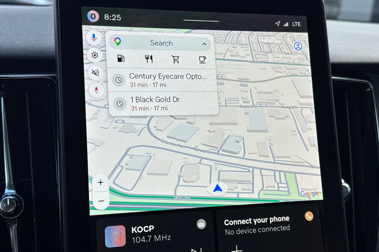 Certified 2026 Volvo XC60 B5 Plus w/ Climate Package PRO image 20