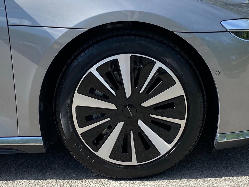 Used 2023 Lucid Air Touring image 15