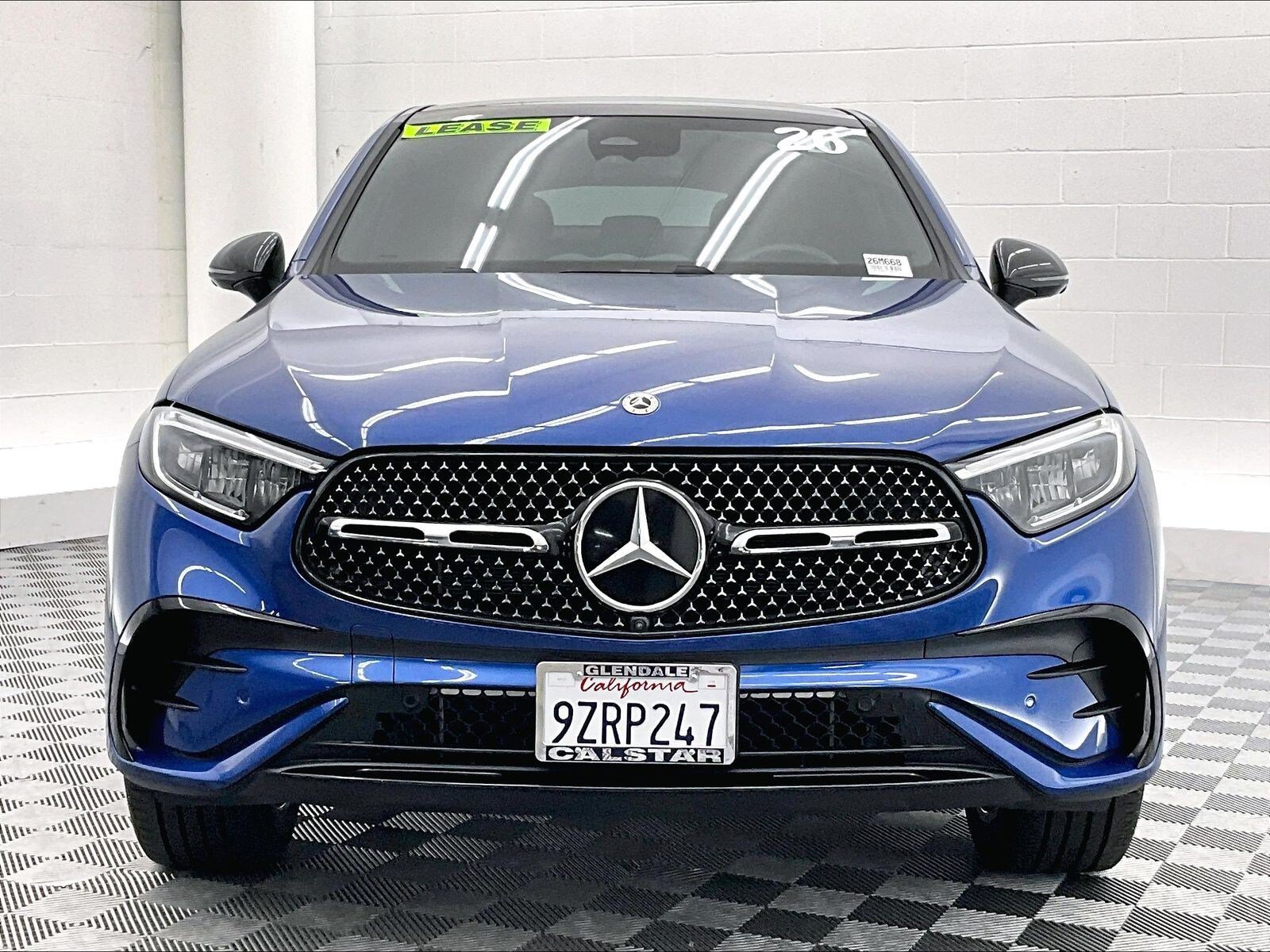 Used 2026 Mercedes-Benz GLC 300 4MATIC image 2