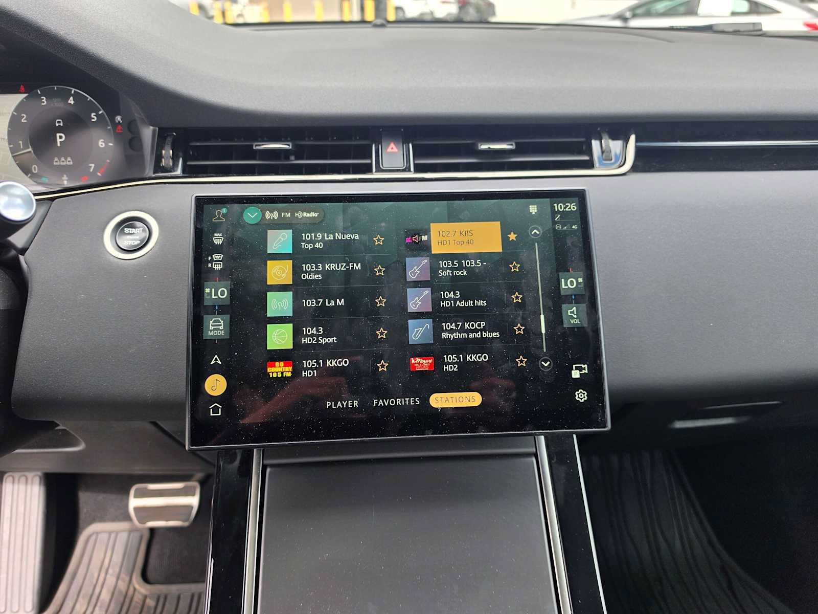 Used 2024 Land Rover Range Rover Evoque Dynamic SE AWD/4WD image 26