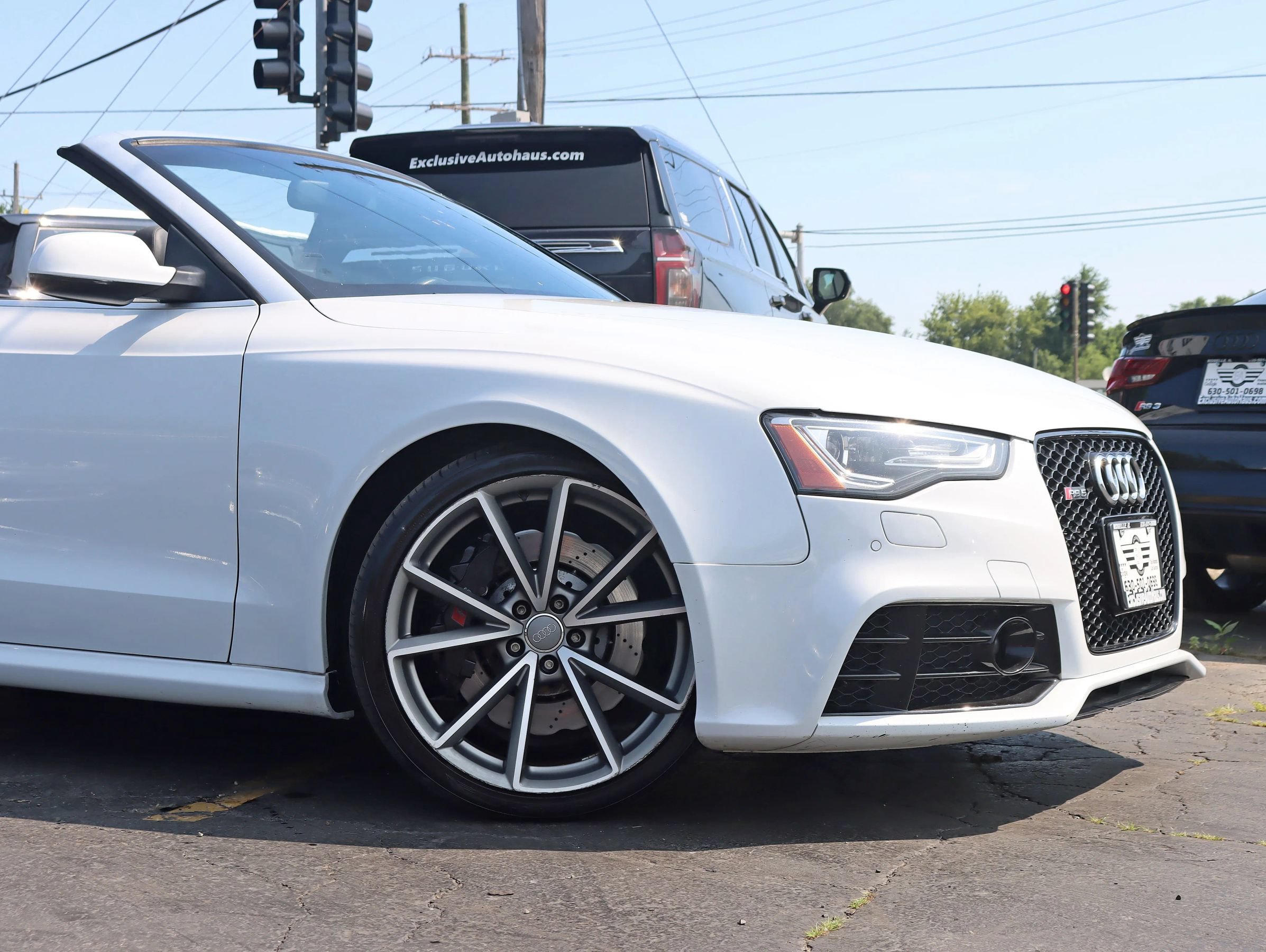 Used 2015 Audi RS 5 Cabriolet AWD/4WD image 3