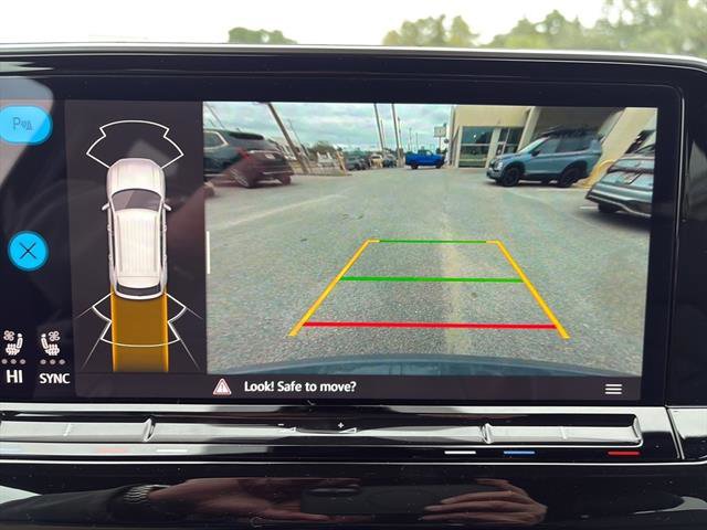 New 2026 Volkswagen Atlas Cross Sport SE image 19
