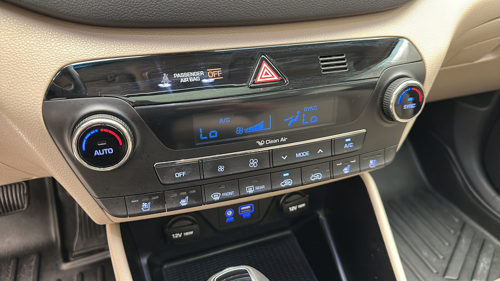 Used 2016 Hyundai Tucson Limited w/ Option Group 03 AWD/4WD image 22