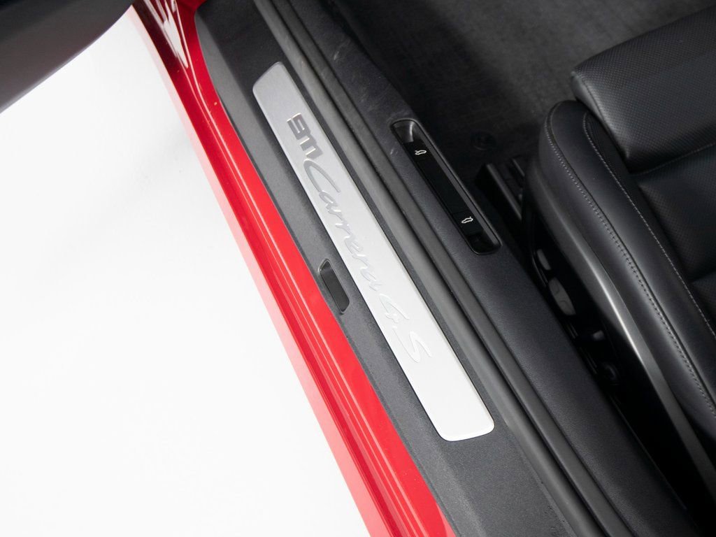 Certified 2024 Porsche 911 Carrera 4S image 22