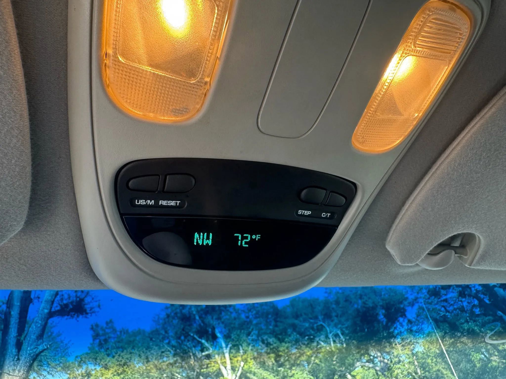 Used 2004 Dodge Ram 3500 Truck SLT w/ Sport Appearance Group image 23