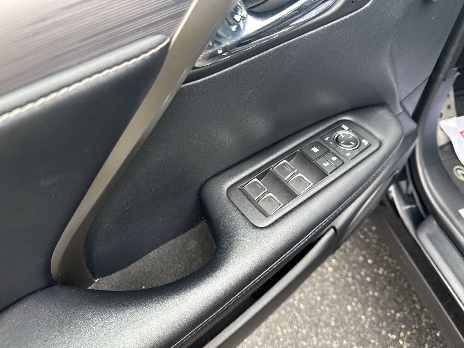 Used 2021 Lexus RX 350 F Sport w/ Accessory Package image 15