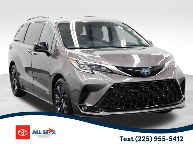 Used 2021 Toyota Sienna XSE w/ XSE Plus Package