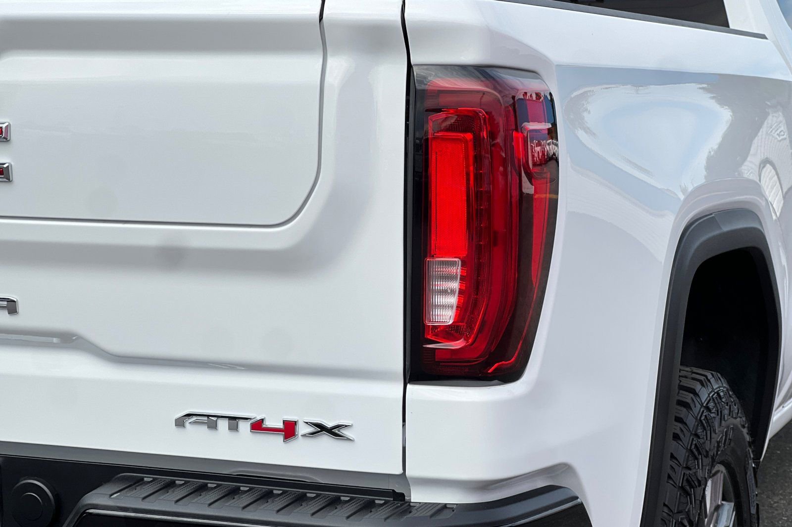 New 2026 GMC Sierra 1500 AT4X AWD/4WD image 7
