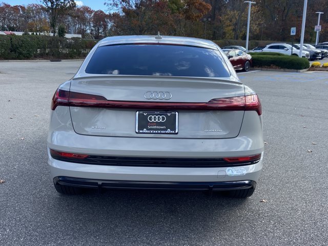 Used 2022 Audi e-tron Premium w/ Convenience Plus Package image 6