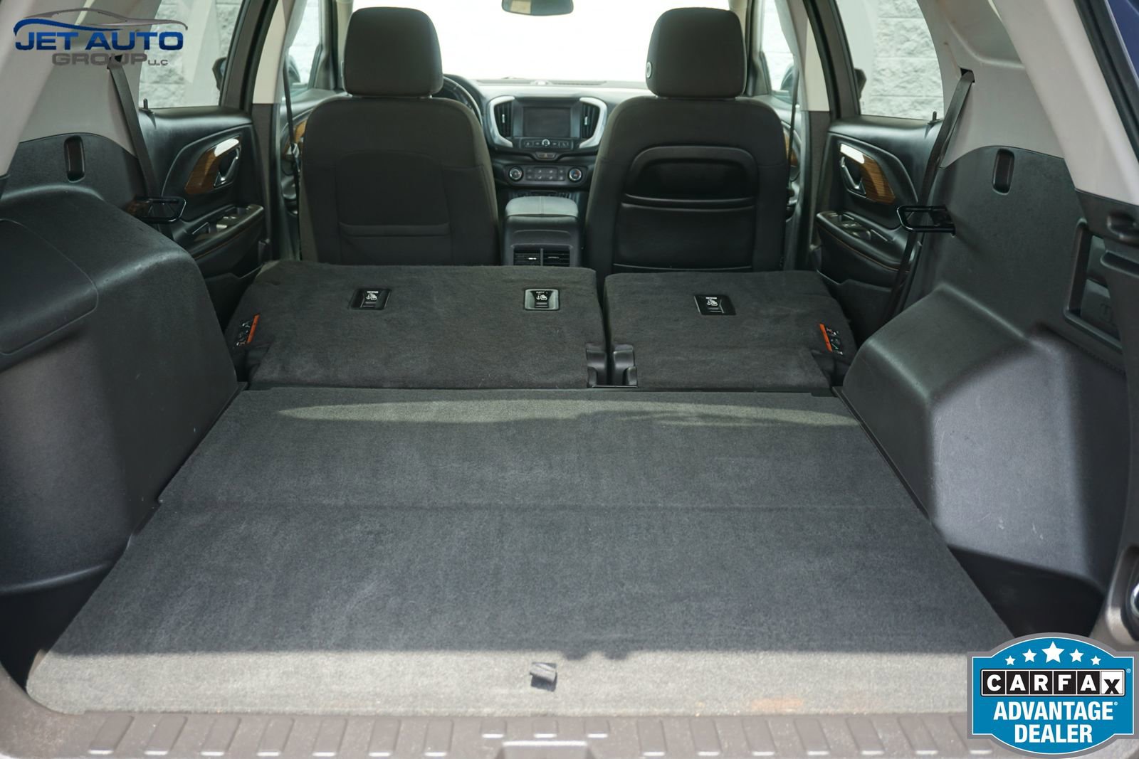 Used 2019 GMC Terrain SLE w/ LPO, Floor Liner Package image 19