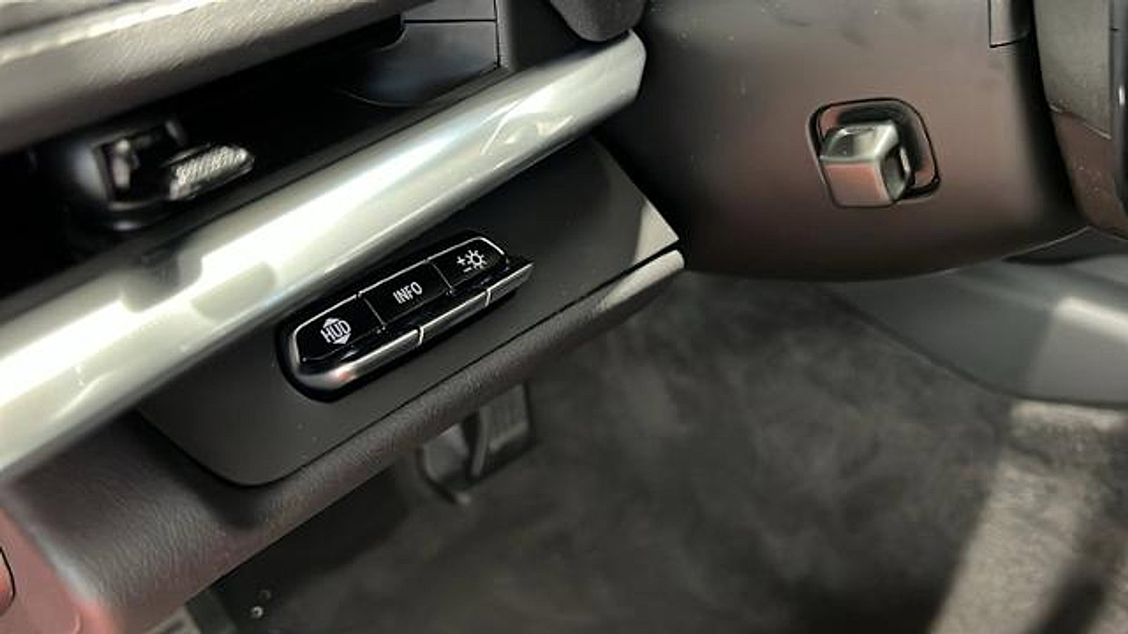 New 2025 Chevrolet Corvette Stingray Preferred Conv w/ Z51 Performance Package image 20