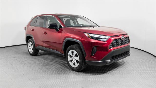 Used 2025 Toyota RAV4 LE FWD image 11