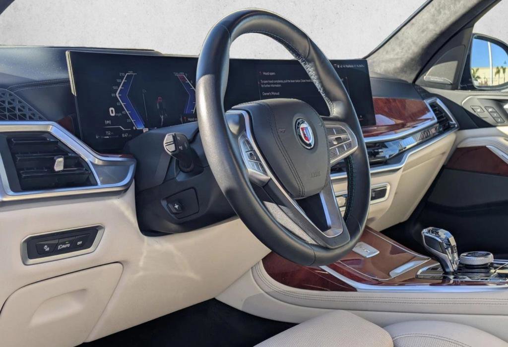 Used 2024 BMW ALPINA XB7 image 5