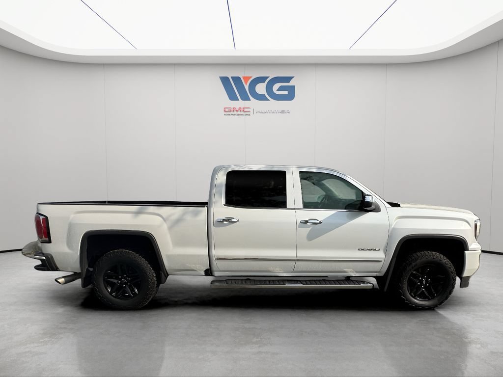 Used 2017 GMC Sierra 1500 Denali AWD/4WD image 2