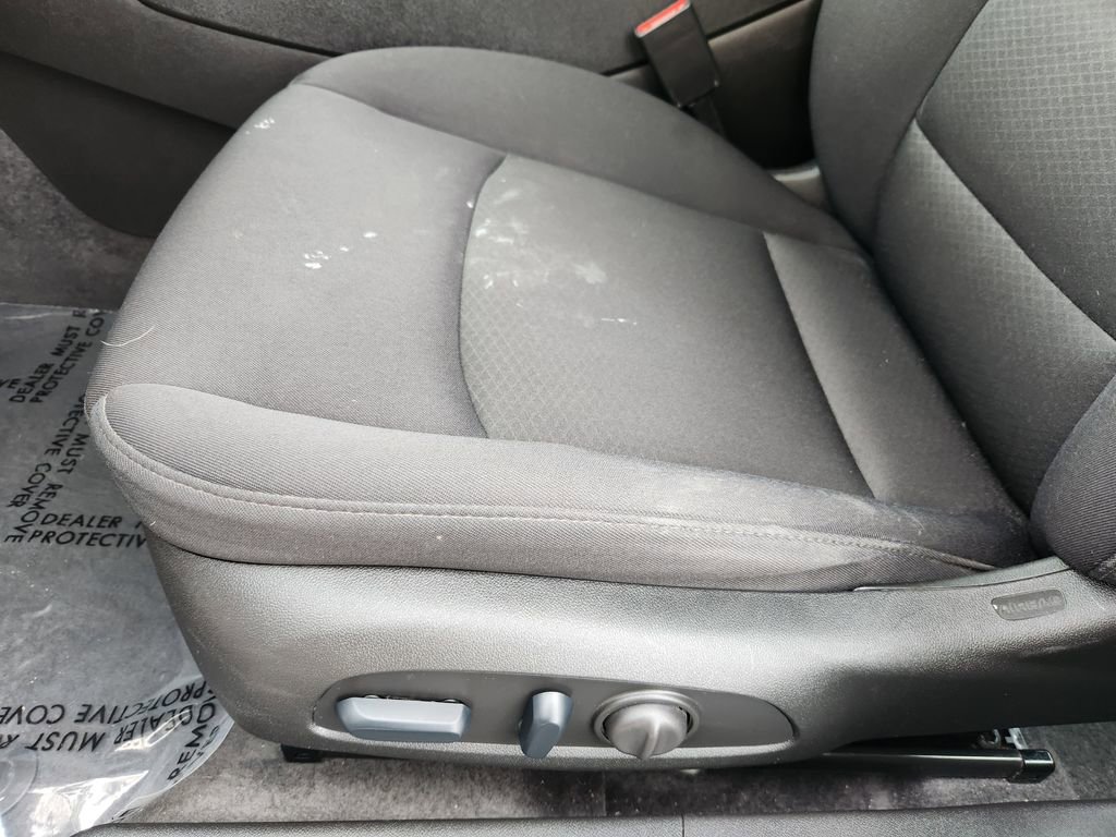 Used 2019 Chevrolet Malibu LT FWD image 15