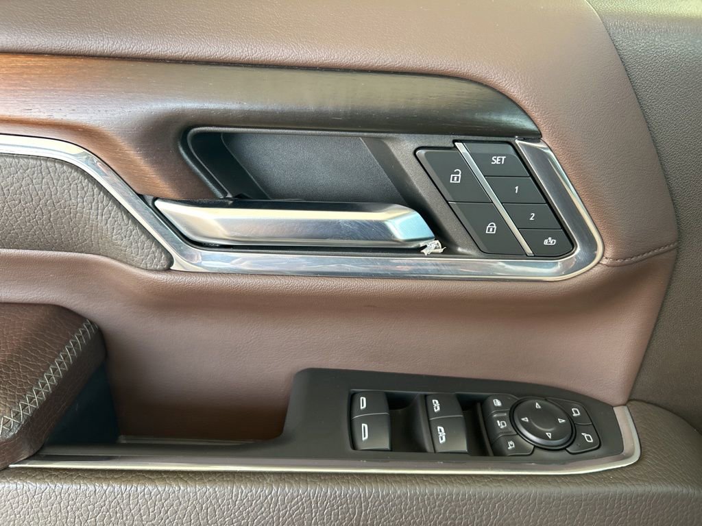 Used 2024 GMC Sierra 2500 Denali AWD/4WD image 25