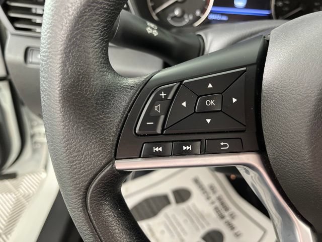 Used 2025 Nissan Altima 2.5 SV FWD image 24