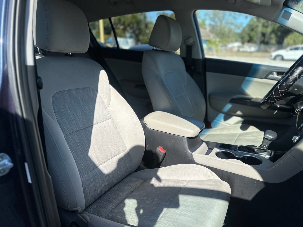 Used 2021 Kia Sportage LX FWD image 25