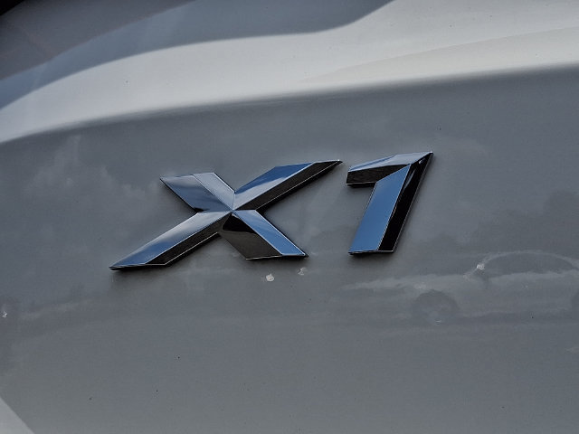 New 2027 BMW X1 xDrive28i AWD/4WD image 21