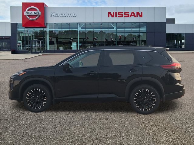 New 2026 Nissan Rogue Dark Armor AWD/4WD image 4