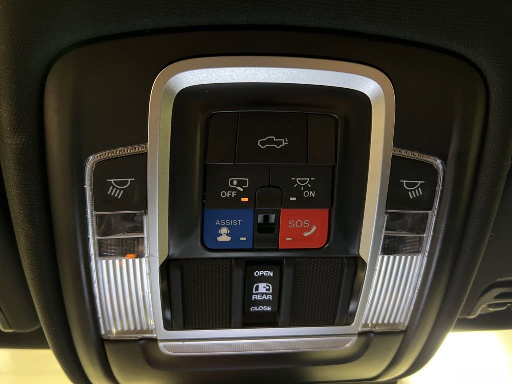 Used 2024 RAM 1500 Limited image 26