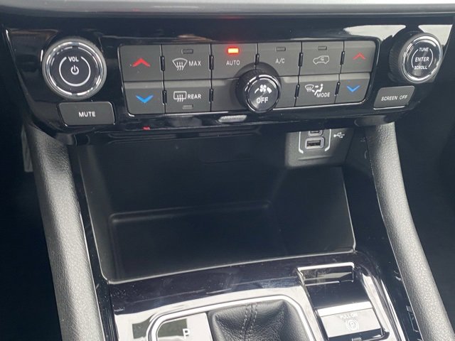 New 2026 Jeep Compass Limited image 22