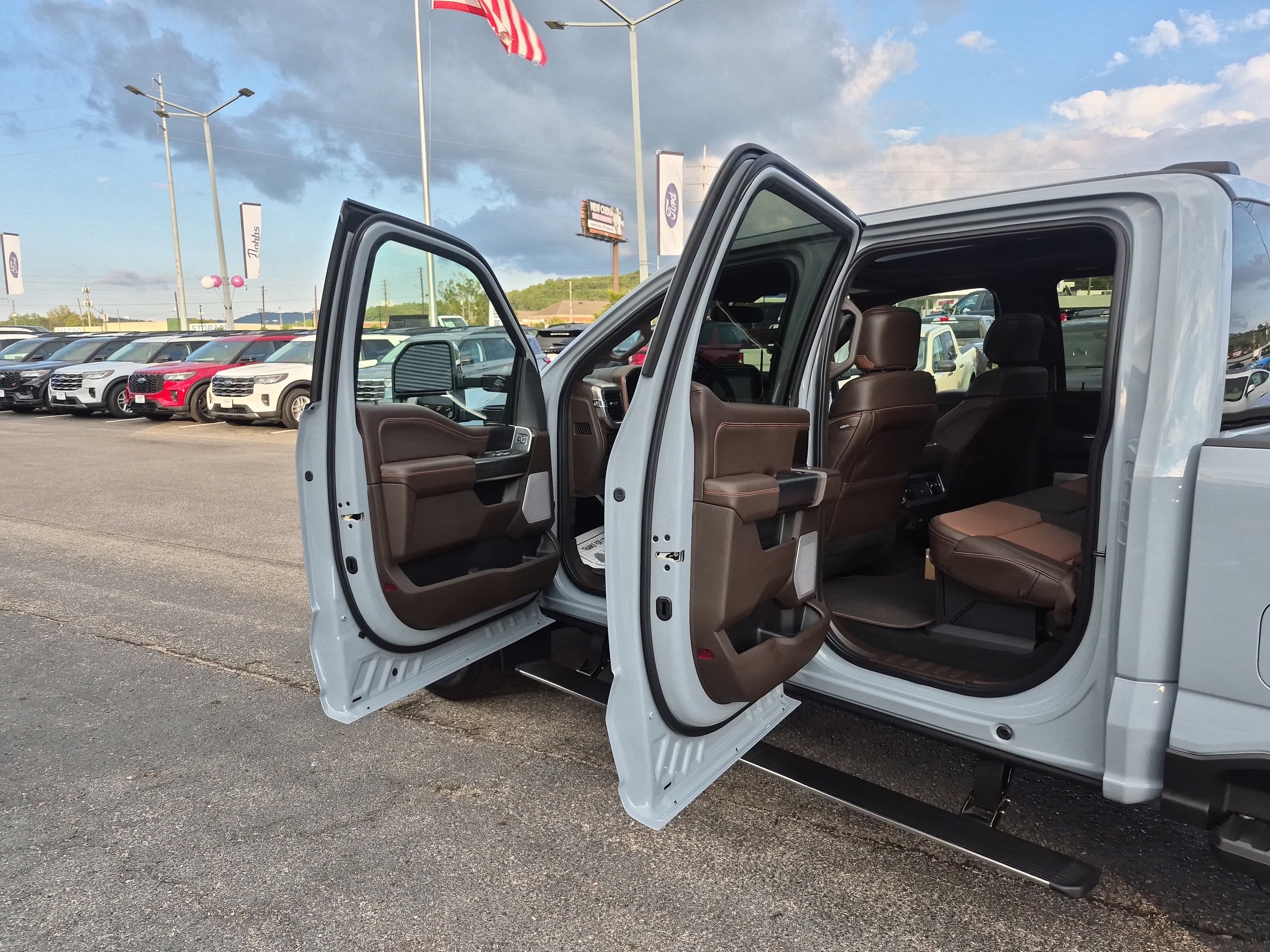 New 2026 Ford F350 King Ranch w/ Chrome Package image 23