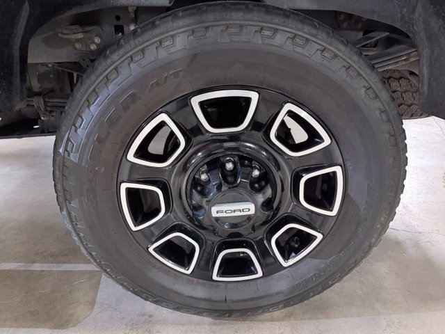 Used 2025 Ford F250 Platinum AWD/4WD image 35