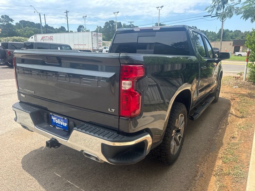 Used 2021 Chevrolet Silverado 1500 LT AWD/4WD image 3