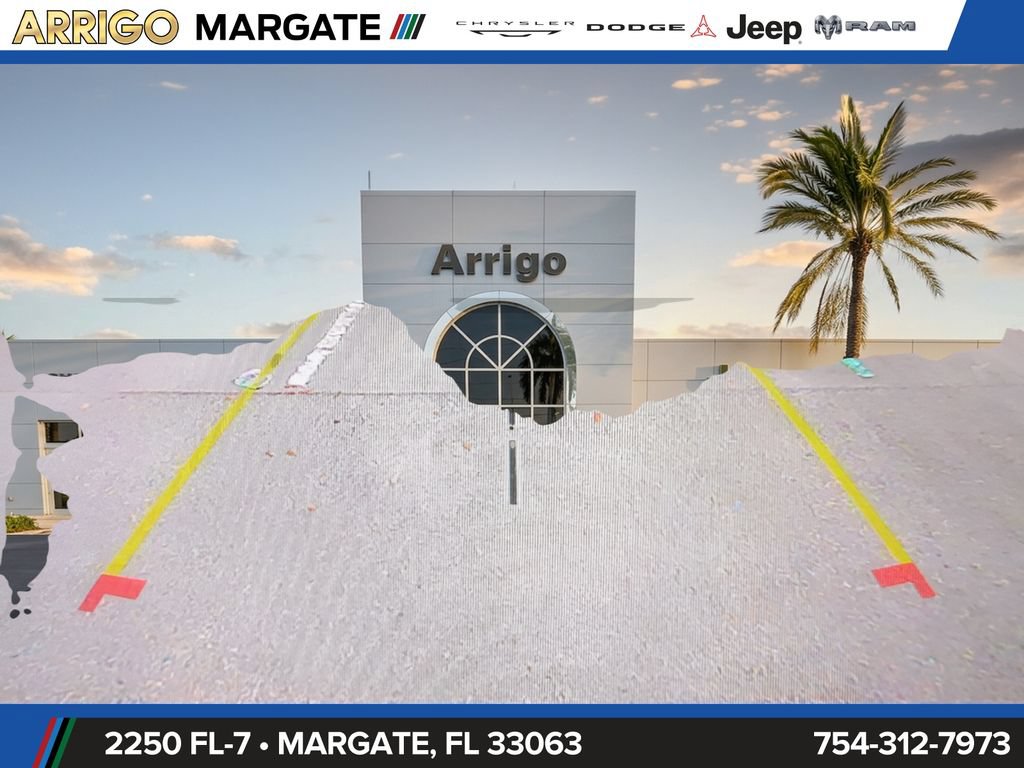 Used 2025 Jeep Wrangler Unlimited Sahara AWD/4WD image 21