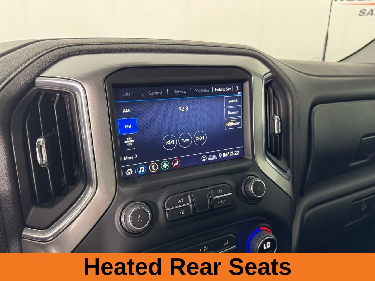 Used 2020 Chevrolet Silverado 2500 LTZ w/ LTZ Convenience Package image 15