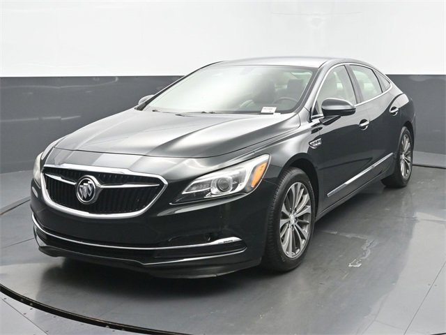 Used 2017 Buick LaCrosse Preferred image 1