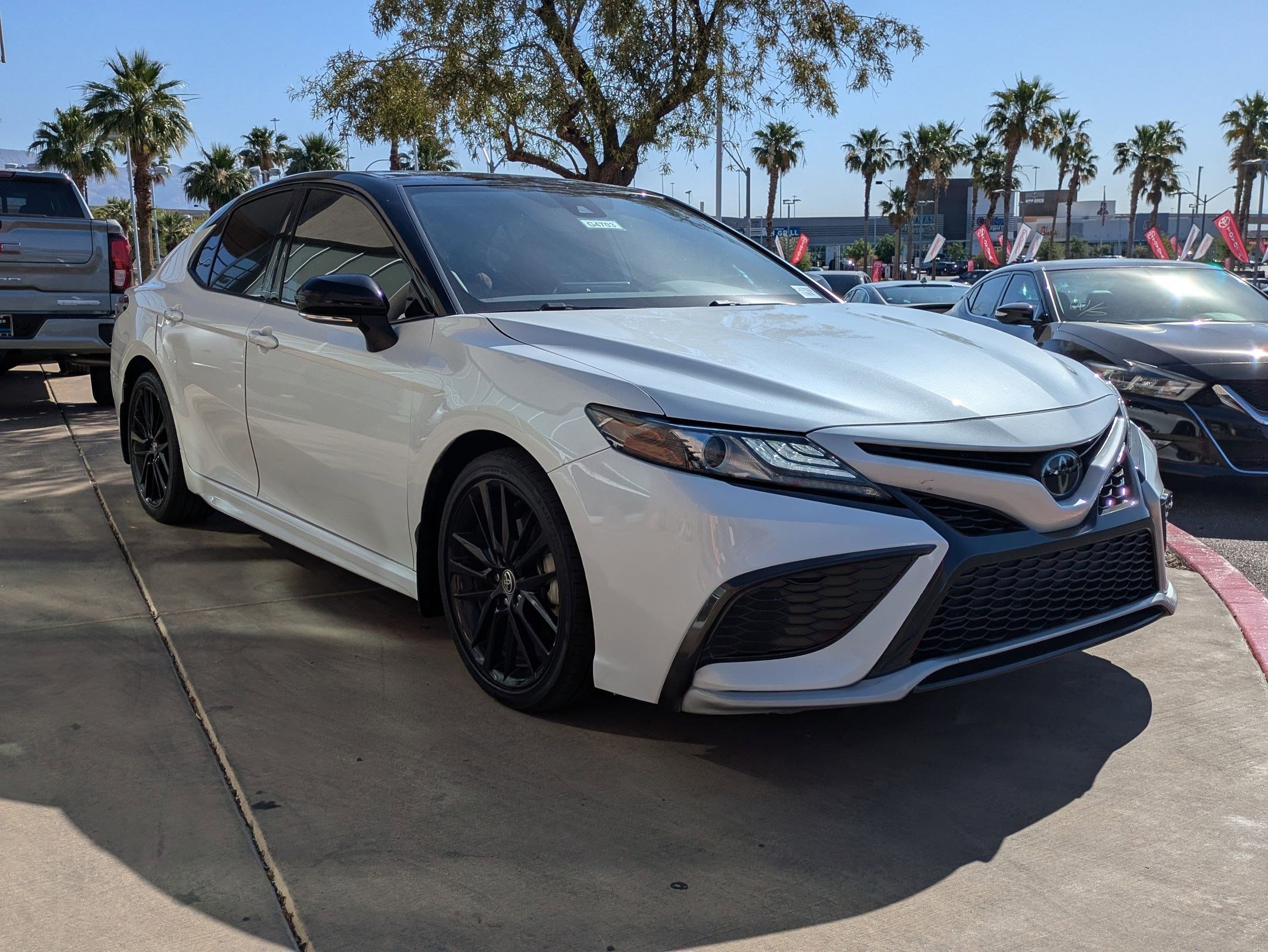 Used 2023 Toyota Camry XSE w/ Navigation Package AWD/4WD image 7