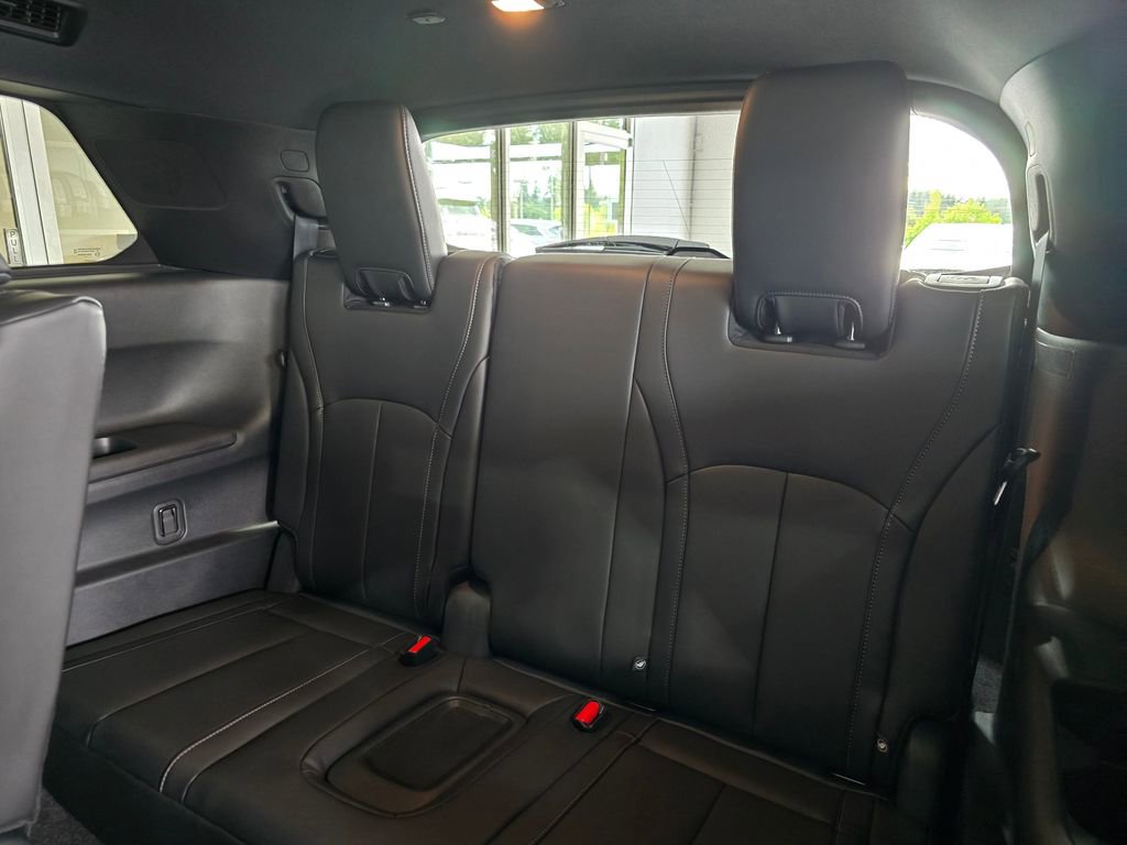 New 2025 INFINITI QX60 Luxe w/ Black Edition image 26