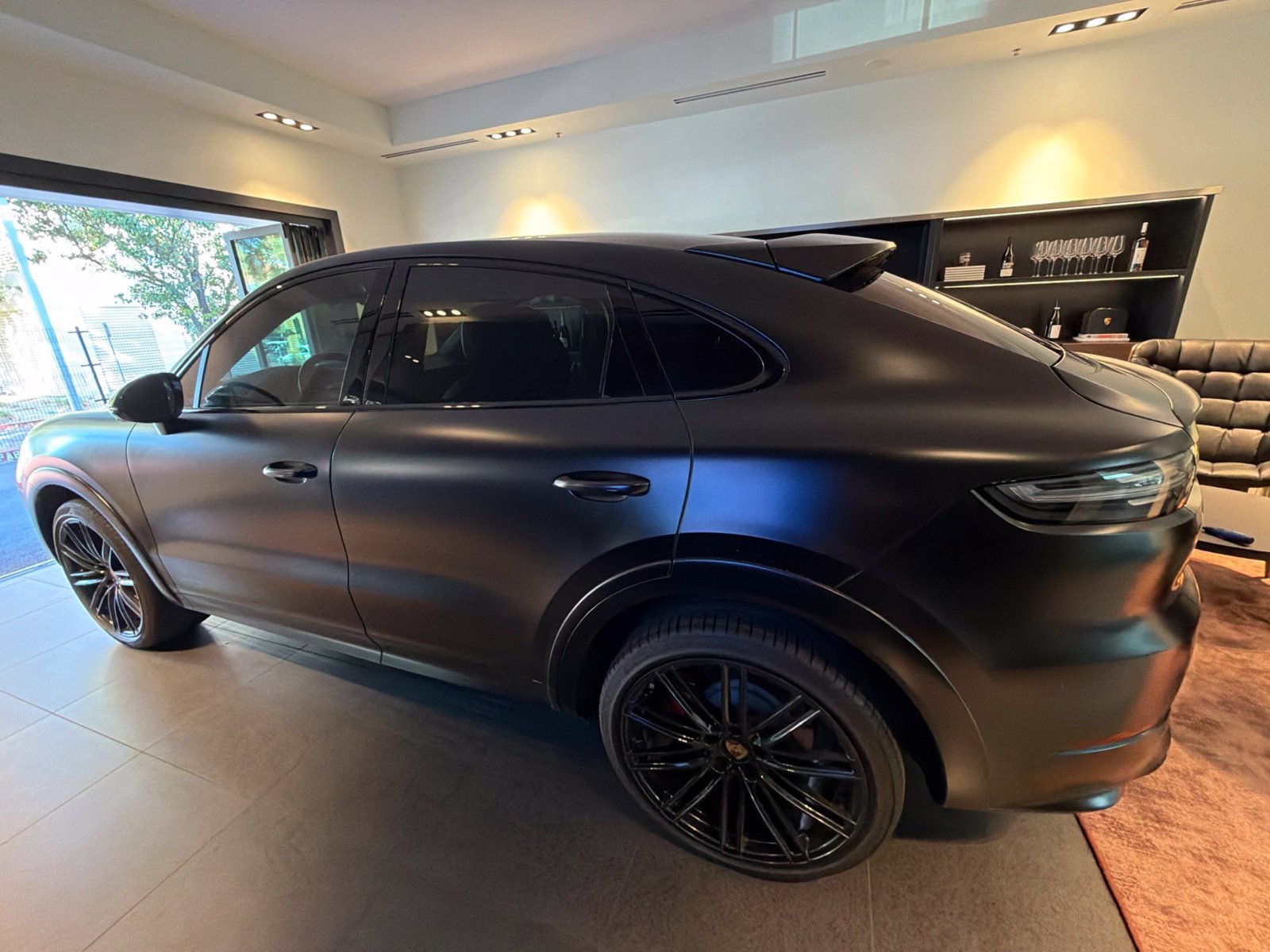 Used 2023 Porsche Cayenne GTS AWD/4WD image 6