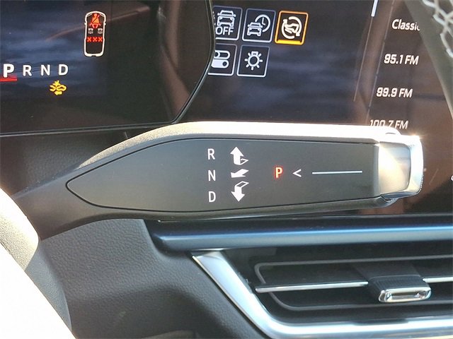 Used 2024 Chevrolet Equinox EV LT image 15