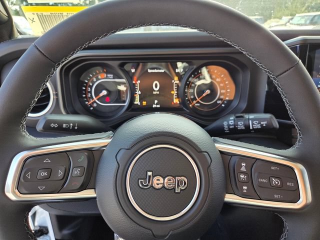 New 2026 Jeep Wrangler Unlimited Sahara AWD/4WD image 23