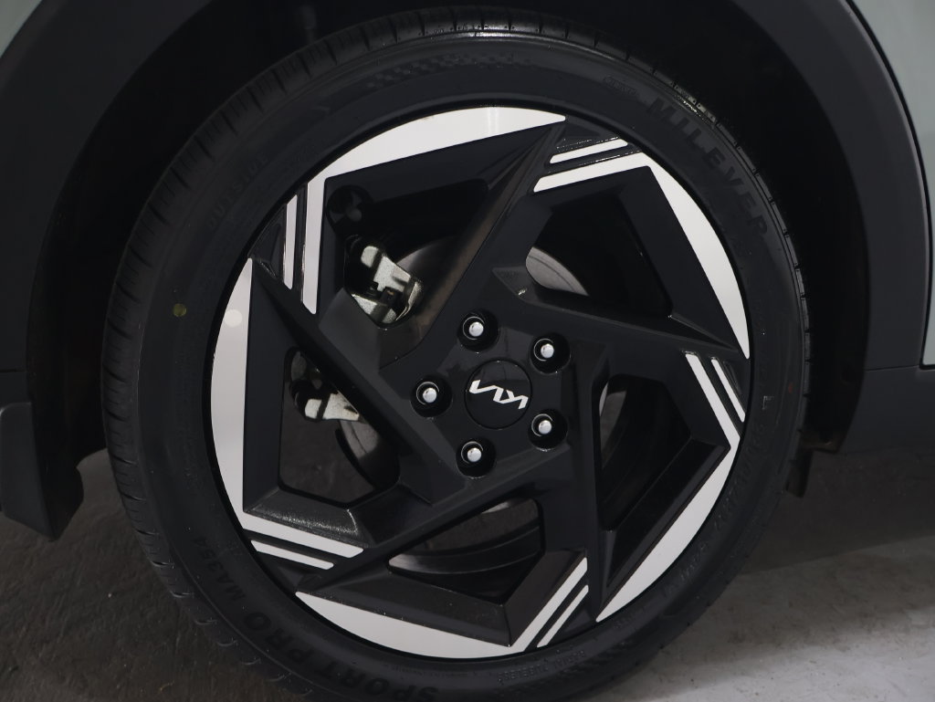 Used 2025 Kia K4 EX FWD image 33