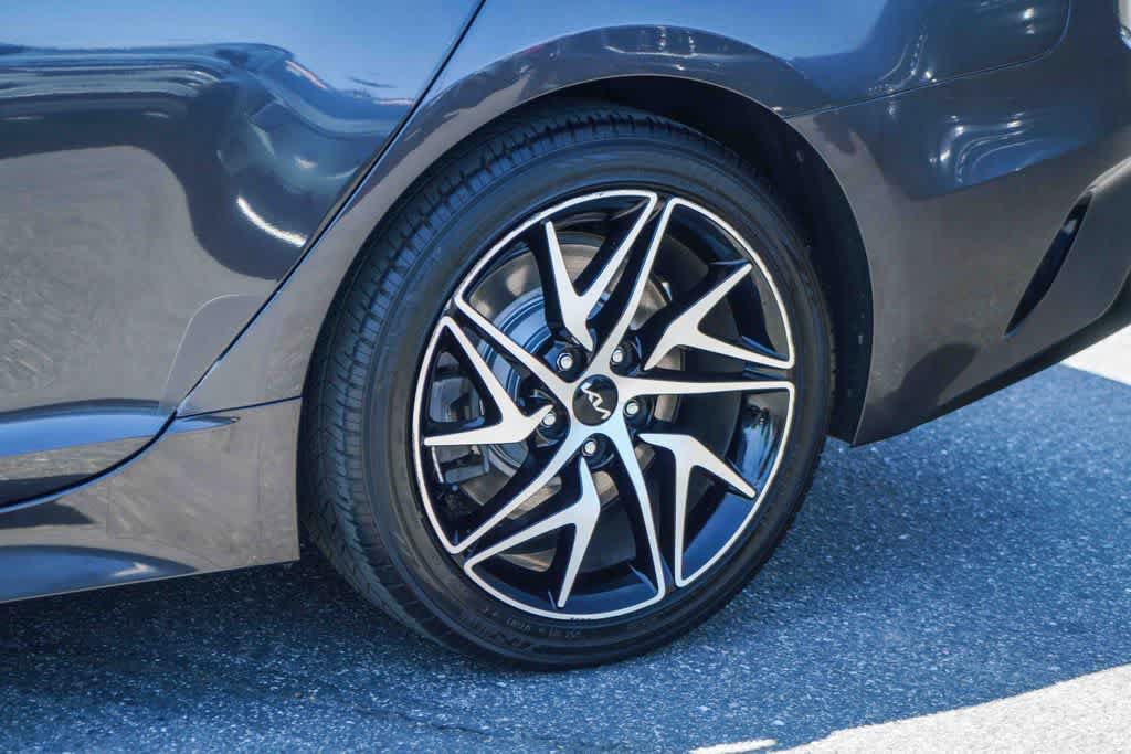 Used 2022 Kia Stinger GT-Line RWD image 10
