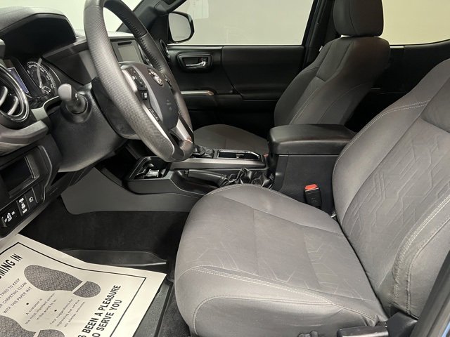 Used 2019 Toyota Tacoma TRD Sport image 18