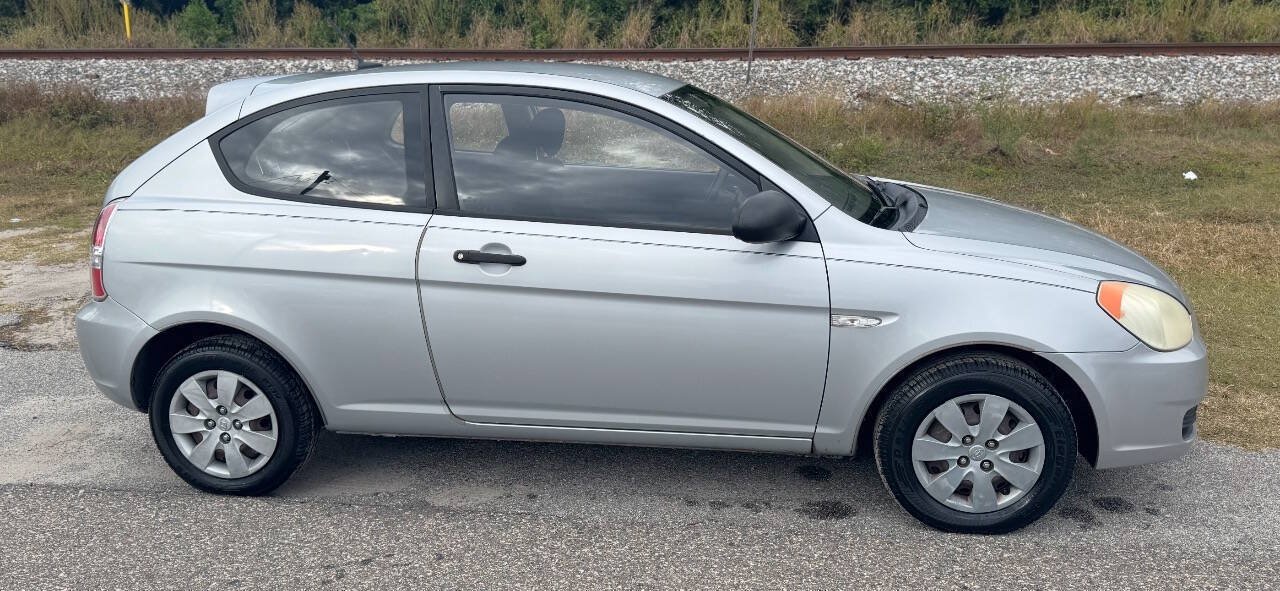 Used 2009 Hyundai Accent GS w/ Popular Equipment Pkg 2 FWD image 6