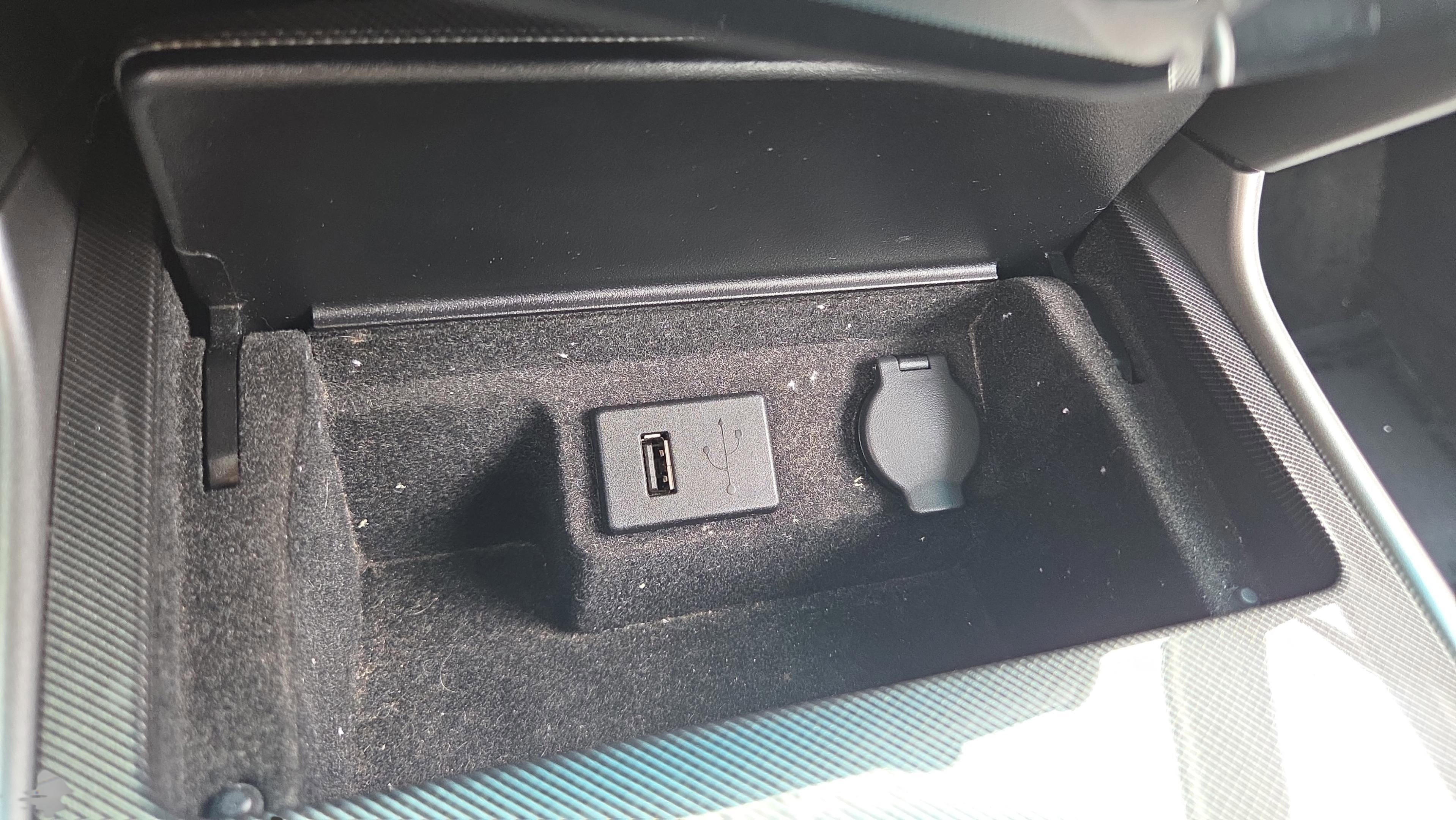 Used 2013 Nissan Altima 3.5 SL w/ Technology Pkg FWD image 34