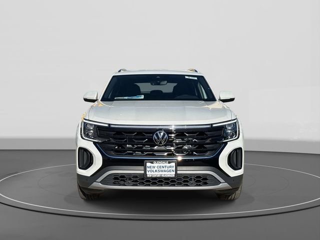 New 2026 Volkswagen Atlas Cross Sport SE image 2